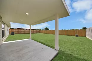 6815 Rockergate Dr, Houston, TX 77489 - Photo 18