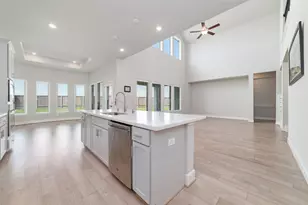 8802 Granary Gate Ln, Richmond, TX 77407 - Photo 8