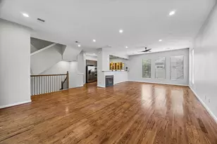 3717 Stanford St, Houston, TX 77006 - Photo 10