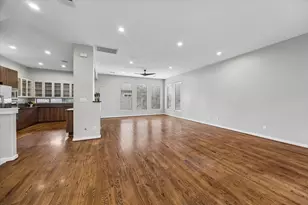3717 Stanford St, Houston, TX 77006 - Photo 10