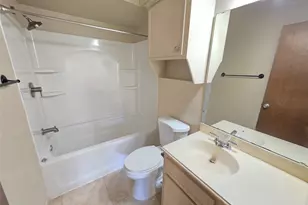 1615 Hazelwood St, Conroe, TX 77301 - Photo 8