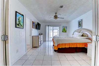 11602 Bickwood Dr Drive, Houston, TX 77089 - Photo 12