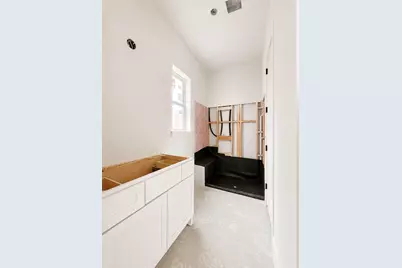 9541 Kerrwood Lane, Houston, TX 77080 - Photo 10