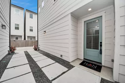 303 Marcella Street #F, Houston, TX 77091 - Photo 4