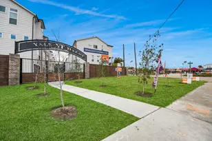 303 Marcella St, Houston, TX 77091 - Photo 38