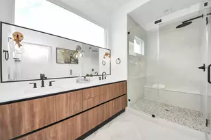 303 Marcella St, Houston, TX 77091 - Photo 36