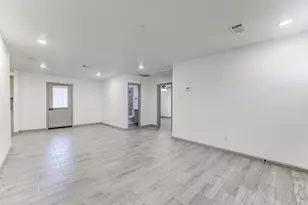 8225 Carolwood Dr, Houston, TX 77028 - Photo 6