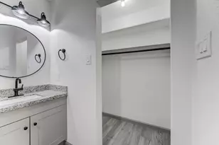 8225 Carolwood Dr, Houston, TX 77028 - Photo 20