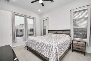 619 Thornton Oaks Ln, Houston, TX 77018 - Photo 20