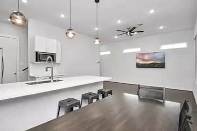 619 Thornton Oaks Lane, Houston, TX 77018 - Photo 10