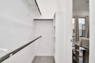 619 Thornton Oaks Ln, Houston, TX 77018 - Photo 22