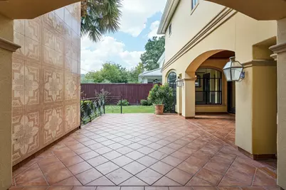 4601 Birch Street, Bellaire, TX 77401 - Photo 44