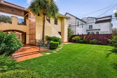 4601 Birch Street, Bellaire, TX 77401 - Photo 46