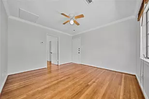 216 1/2 Munford St, Houston, TX 77008 - Photo 8