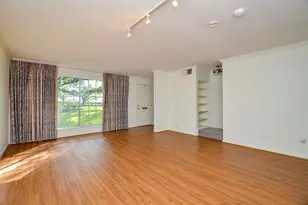 5864 Doliver Dr, Houston, TX 77057 - Photo 4