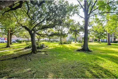 5864 Doliver Drive #116, Houston, TX 77057 - Photo 2