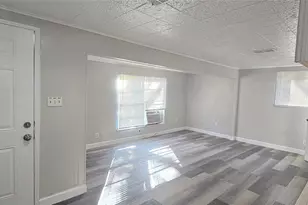 16423 Stinson Ln, Montgomery, TX 77316 - Photo 2