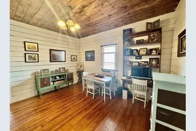 188 Elm Street, Blessing, TX 77419 - Photo 8