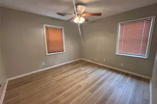5501 Menard Ave, Galveston, TX 77551 - Photo 6