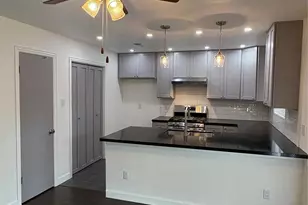 9006 Winding River Dr, Houston, TX 77088 - Photo 8