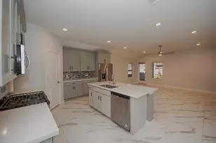 15223 Mayflower St, New Caney, TX 77357 - Photo 12