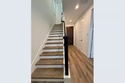 1109 Beasley Hills Lane, Houston, TX 77008 - Photo 16