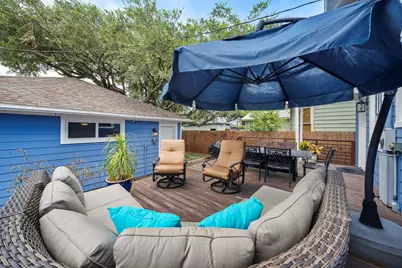 3212 Avenue R 1/2, Galveston, TX 77550 - Photo 6