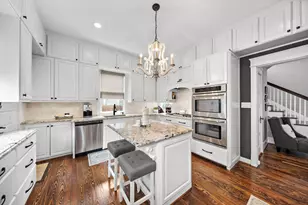 3212 Ave R 1/2, Galveston, TX 77550 - Photo 16