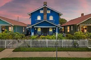 3212 Ave R 1/2, Galveston, TX 77550 - Photo 4