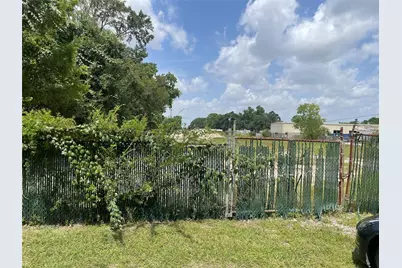 5151 Lotus Street, Houston, TX 77045 - Photo 2