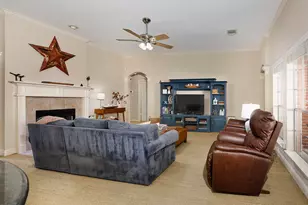 703 W Clady Dr, Spring, TX 77386 - Photo 10