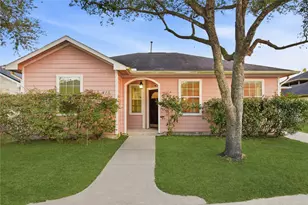 415 San Julio Dr, Houston, TX 77091 - Photo 1