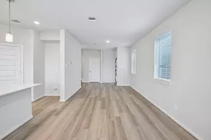 716 Sand Dollar Dr, Kemah, TX 77565 - Photo 8