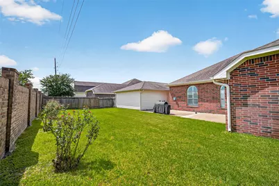 6710 Travis Street, Manvel, TX 77578 - Photo 44