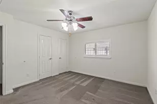 6710 Travis St, Manvel, TX 77578 - Photo 32