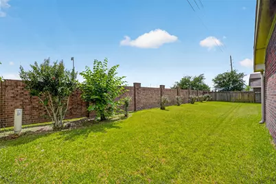 6710 Travis Street, Manvel, TX 77578 - Photo 42