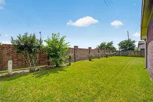 6710 Travis St, Manvel, TX 77578 - Photo 42