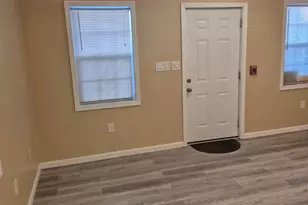 9400 Lomax St, Houston, TX 77093 - Photo 10