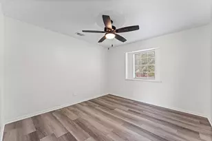 110 Shadow Wood Dr, Sugar Land, TX 77498 - Photo 24