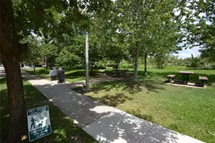 1517 Bonnie Brae St, Houston, TX 77006 - Photo 6