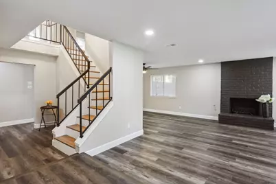 68 NE Yewleaf Road, The Woodlands, TX 77381 - Photo 8