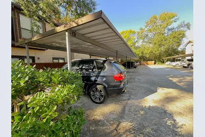 11711 Memorial Drive #509, Houston, TX 77024 - Photo 18