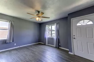 1415 Phoenix Dr, Wichita Falls, TX 76306 - Photo 2