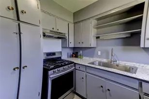 1415 Phoenix Dr, Wichita Falls, TX 76306 - Photo 6