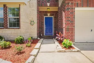 4506 Legends Bay Dr, Baytown, TX 77523 - Photo 6