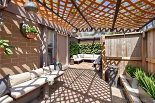 13901 Hollowgreen Dr, Houston, TX 77082 - Photo 4