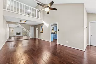 13901 Hollowgreen Dr, Houston, TX 77082 - Photo 6