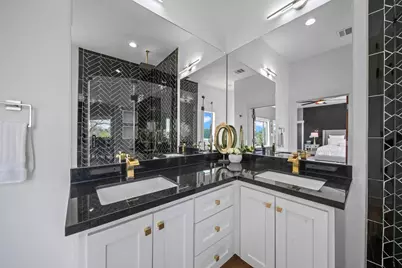 601 Cottage Street, Houston, TX 77009 - Photo 46