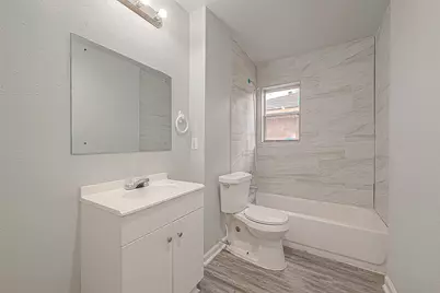 5646 Cedarburg Drive, Houston, TX 77048 - Photo 10