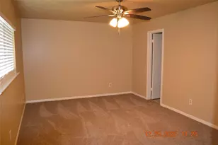 16430 Canario Dr, Houston, TX 77083 - Photo 10